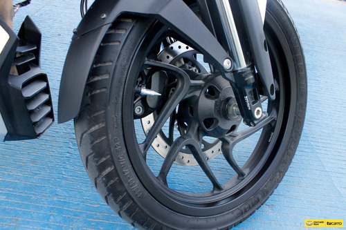Imagen 19 de 25 de Bajaj Dominar D250