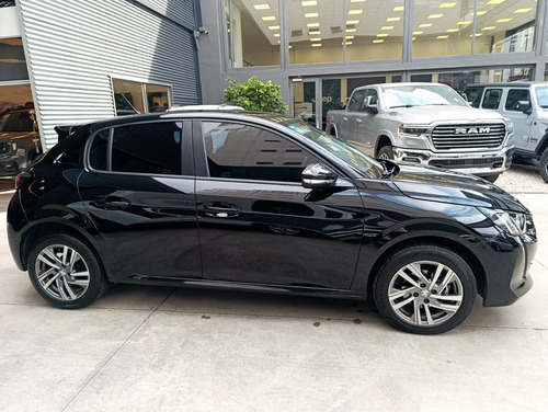 Peugeot 208 1.6 Feline Tiptronic