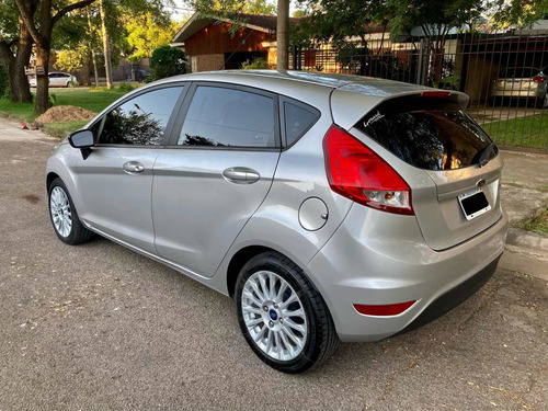 Ford Fiesta Kinetic Design 1.6 Se 120cv 2014