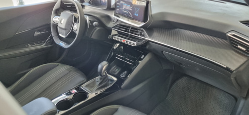 Peugeot 2008 1.0T Gt