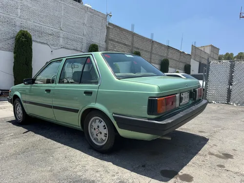 Nissan Tsuru 1986