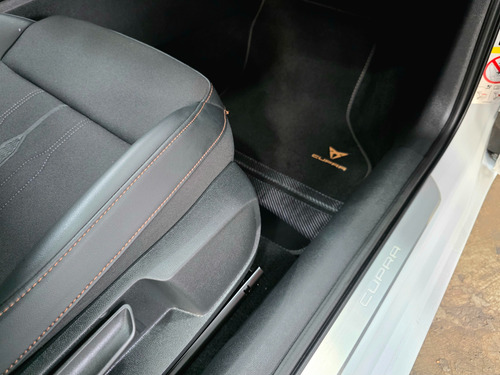 Cupra Leon 300Hp