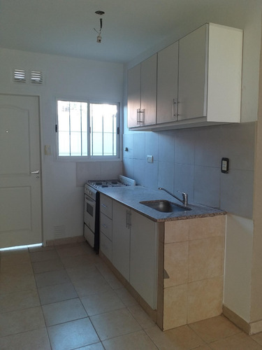 Imagen 7 de 11 de Venta En Block De 9 Duplex En Villa Luzuriaga