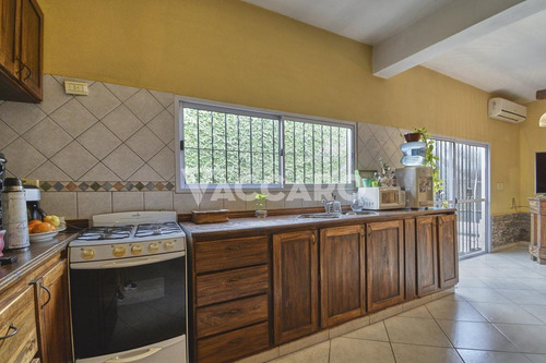 Casa Venta Castelar 3 Habitaciones