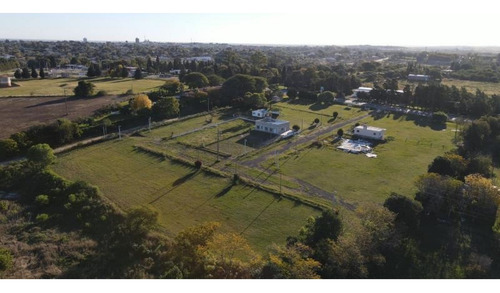 Lotes Desde 18.000 Dólares! Barrio Cerrado Las Tipas! 1000m2 A 2800m2! A 5 Minutos De La Ciudad - Lote 12