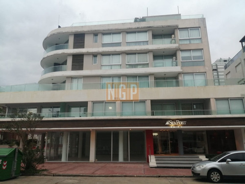 Imagen 2 de 11 de Apartamento En Venta Y Venta, Peninsula, Punta Del Este, 2 Dormitorios.