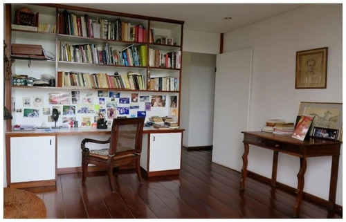 Casa Com Arquitetura Diferenciada À Venda No Alphaville Residencial 02 - Cnc1538