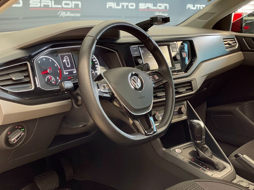 Imagem 7 de 15 de Volkswagen Polo 1.0 200 Tsi Comfortline 2018