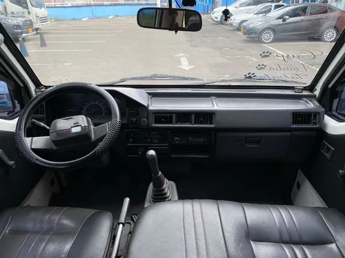 Mitsubishi L300 2.0 Panel