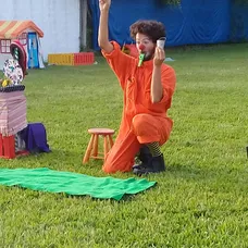 Show Infantil Burbujas Magia Slim Malabares Clown Experiment