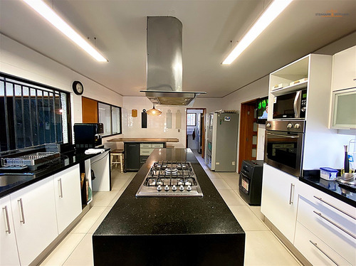 Casa En Arriendo De 5 Dorm. Jardín Oriente, En Los Trapenses