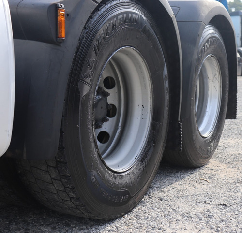 Daf Xf105 Fts 460a Revisada Com As Notas Fiscais Dos Serviço