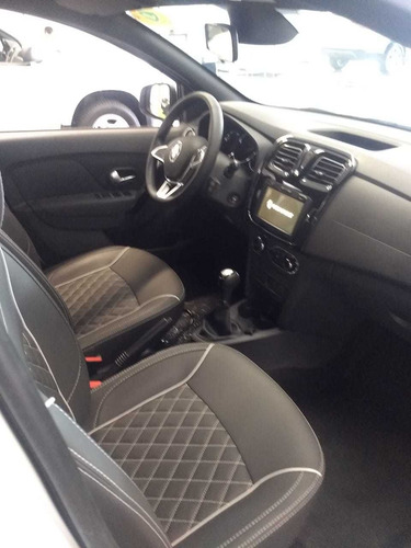 Renault Logan Intens Mt