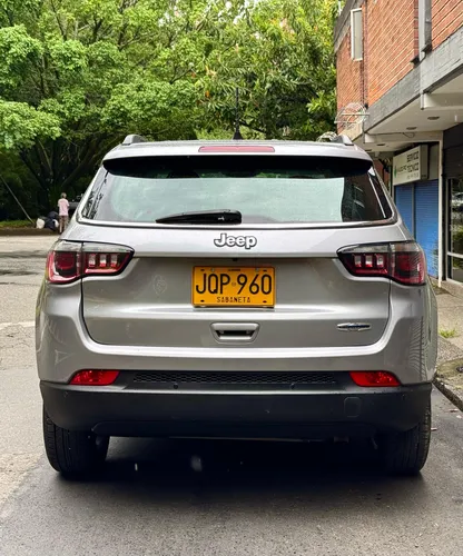 Jeep Compass 2.4 4X2 Longitude At