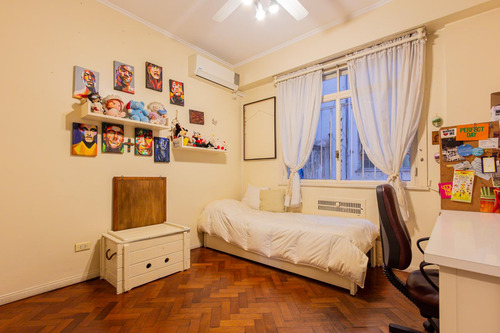 Venta Departamento 5 Ambientes En Recoleta Con Cochera