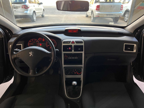 Imagen 13 de 14 de Peugeot 307 2010 1.6 Xs 110cv Mp3