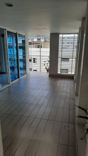 Imagen 12 de 30 de Se Vende Apartamento De 3 Habitaciones En Evaristo Morales.