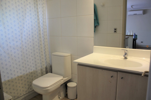 Preciosa Casa En Venta 5 Dorm Piedra Roja Chicureo Colina