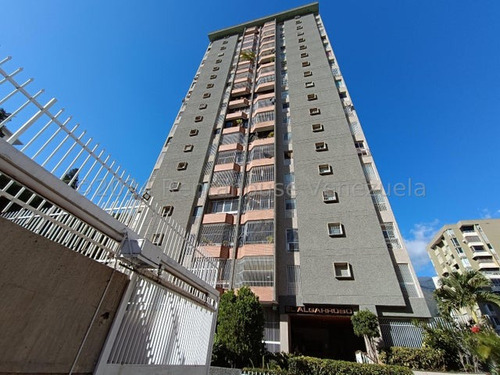 Apartamento En Venta El Marques 24-15963