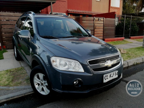 Imagen 2 de 8 de Chevrolet Captiva 2010