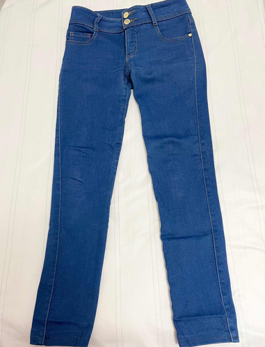 Jeans Studio F Color Azul