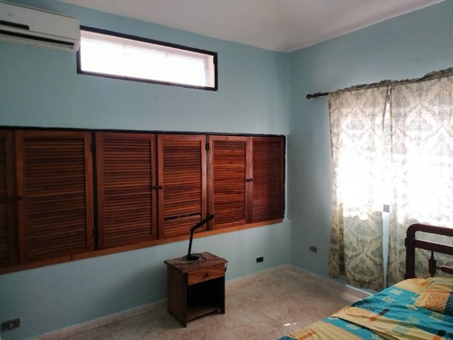 Imagen 12 de 15 de Venta Casa En El Parral Valencia 0412-4860923.