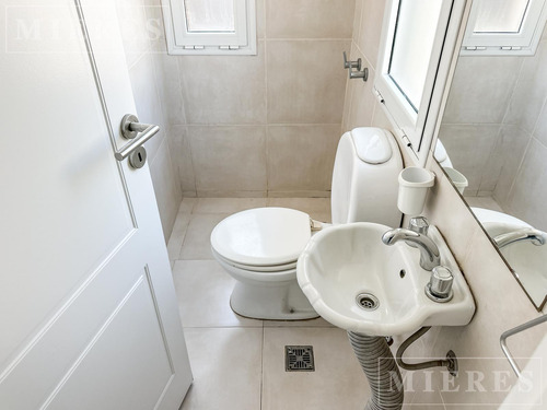Casa En Venta Sobre Lote Interno En Los Alisos, Nordelta