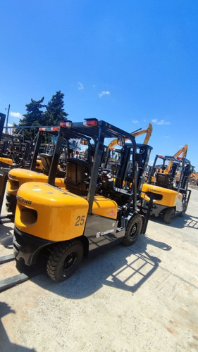 Imagen 6 de 16 de Autoelevador Liugong Diesel 2500kg Nuevo 0km