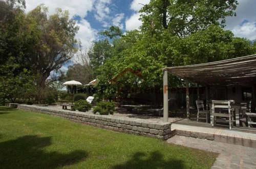 Espectacular Chacra Con Parque Diseñado Por El Gran Paisajista Thays