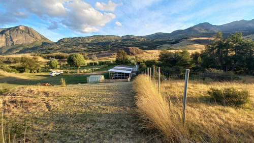 Coyhaique - Escuela Agrícola (77606)