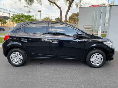 Imagem 7 de 11 de Chevrolet Onix Hatch Lt 1.0 8v Flexpower 5p Mec.- 2013/