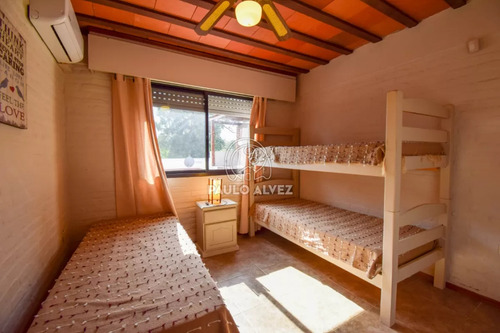 Dúplex Modernos, A Metros Del Mar . Piriapolis Balneario Ideal Para La Familia
