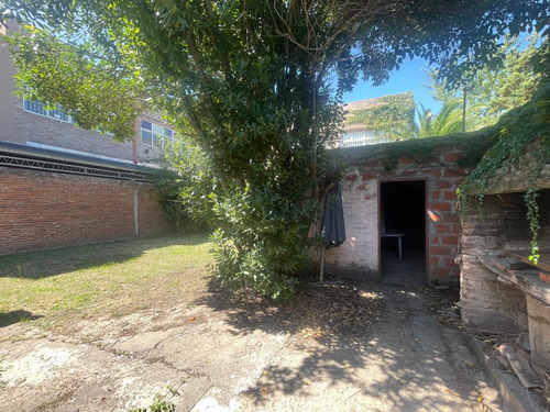 Casa Antigua A Remodelar - Bº San Cayetano - Luján