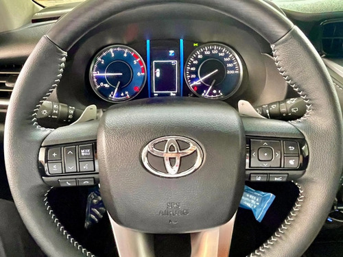 Toyota SW4 2.8 Tdi Srx Platinum 7L 4X4 Aut. 5P