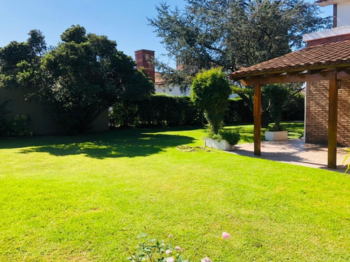 Imagen 14 de 17 de Casa En Venta En Muñiz