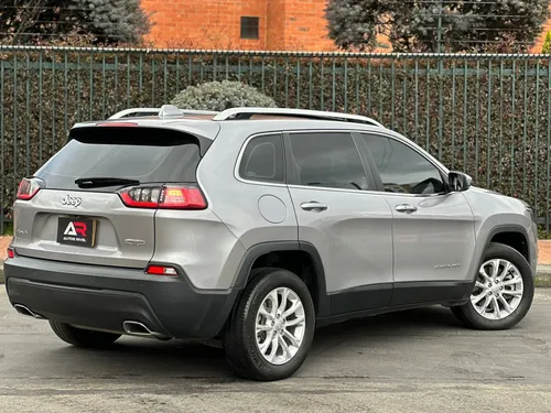 Jeep Cherokee Longitude 4x4