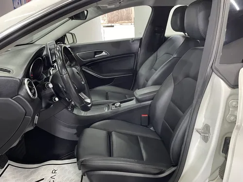 Mercedes-Benz Clase CLA 1.6 200 Sport At