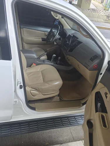 Toyota Fortuner 3.0 Srv