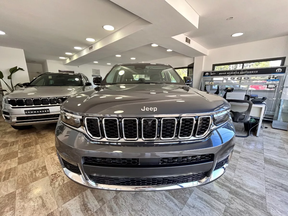 Jeep Grand Cherokee 3.6 Limited 286hp Techo + Llantas 18