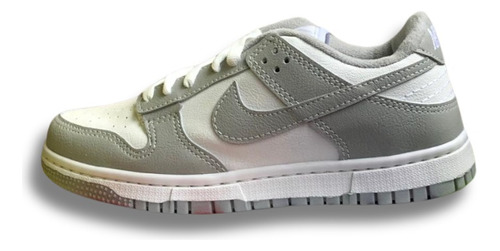 Nike Dunk Low Grises