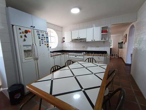 Se Vende Casa En Los Naranjos Del Cafetal Mls #24-22215