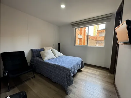 Venta De Apartamento En Calasanz, Espacioso Y Excelente Ubicación