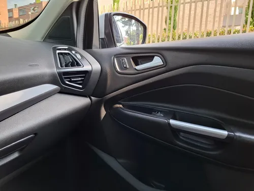 Ford Escape 2.0 Titanium