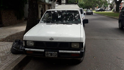 Nissan 2002