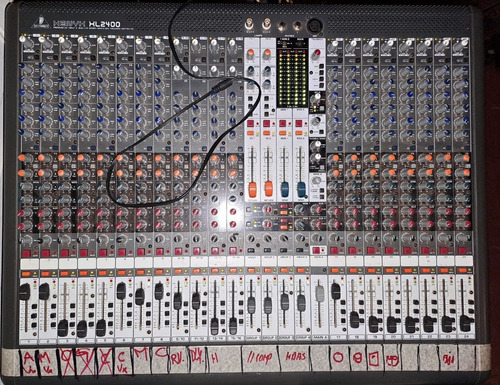 Consola Mixer Beringher Xenyx Xl2400 (Usado)