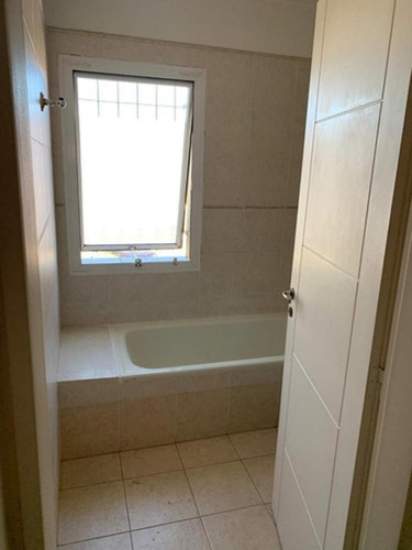 Casa Duplex En Venta Jardines Del Jockey