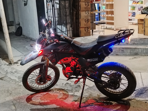 Moto Completamente Modificada