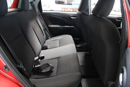 Toyota Etios 1.3 X 16v Flex 4p Repasse!!!
