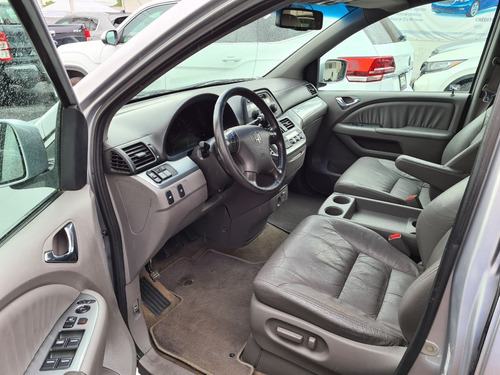 Imagen 8 de 12 de Honda Odyssey Ex 2010