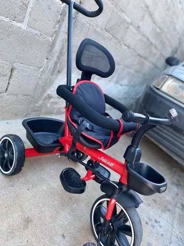 Vendo Triciclo Felcraft.